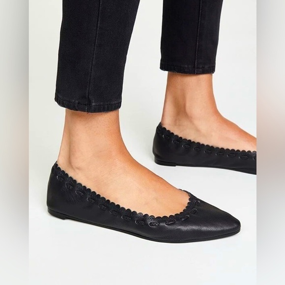 See By Chloe | Jane | NWT Point Toe Mini Scallop Stitch Detail Black Ballet Flat - Picture 1 of 12